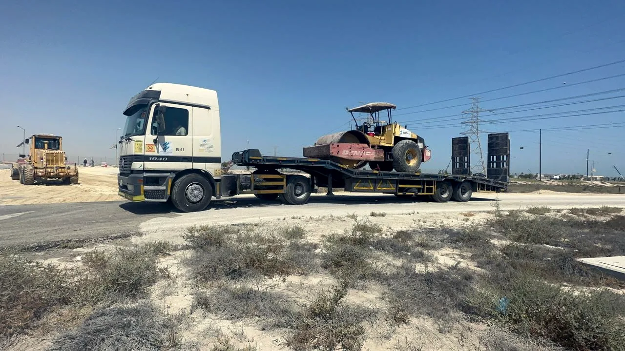 Lowbed trailer moving plant between sites